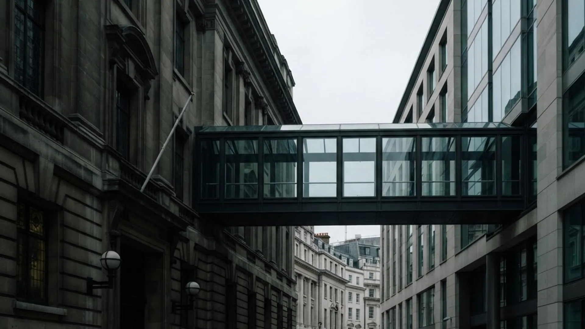 Connected institutional buildings in central London